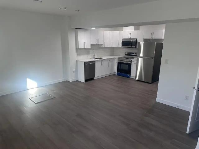 1 Bed 1 Bath Suite For Rent Beaumont 1st month Free Ask How!