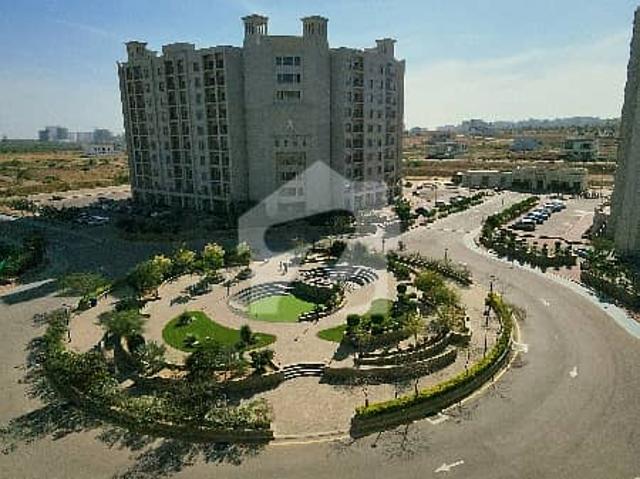 1 Bed West Open 5th Floor Paragon Towers Gated Community Park Face