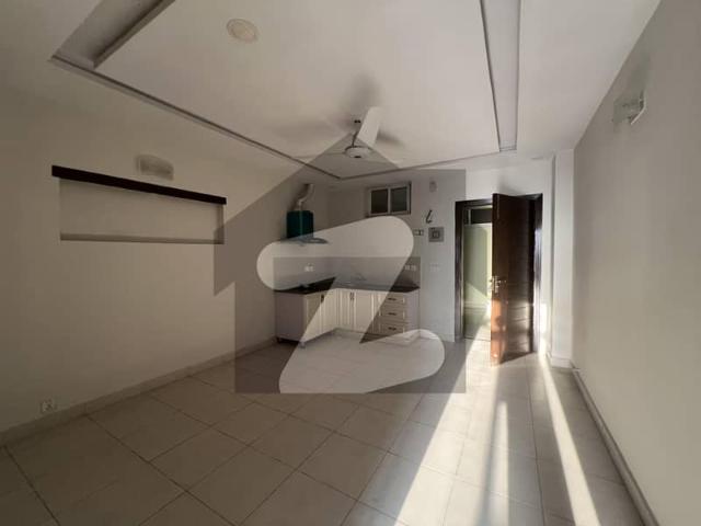1 bed apartment for sale in river garden creek heights