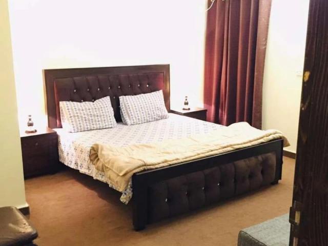 1 bed apartment fully furnished available on daily basis Islamabad E 11 ID 33607