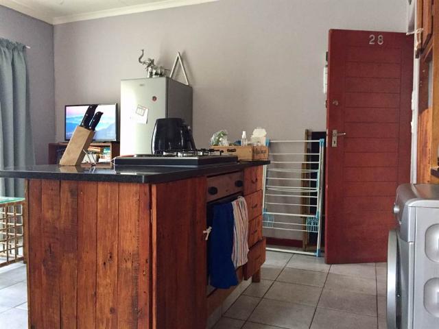 1 Bed Apartment in Ferndale