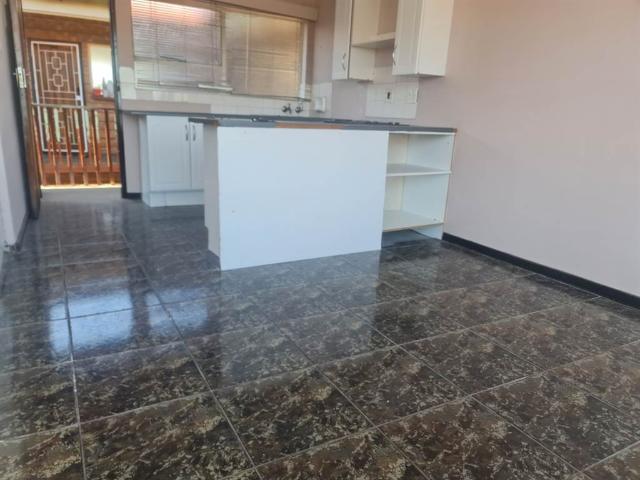 1 Bed Apartment in Kempton Park CBD