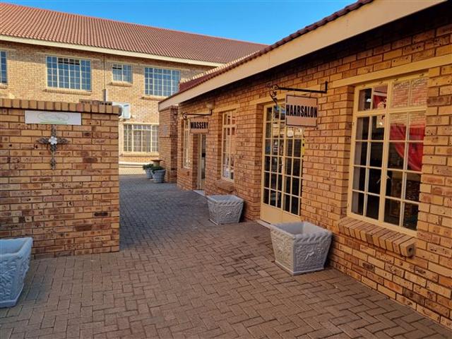 1 Bed Apartment in Minerva Gardens