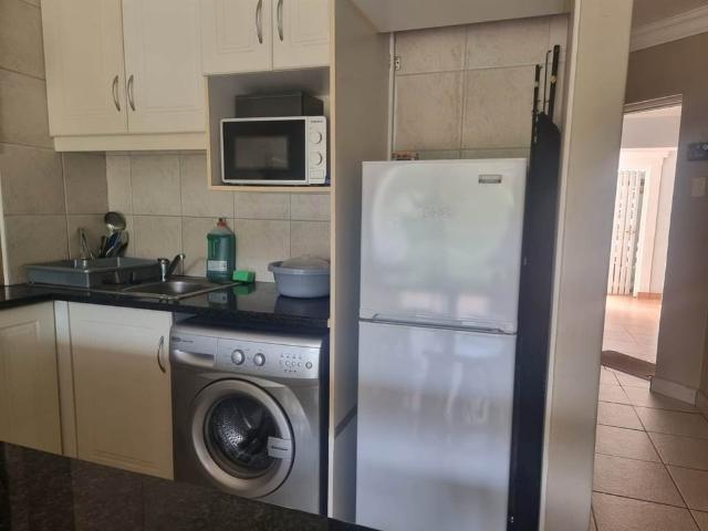1 Bed Apartment in Shelly Beach