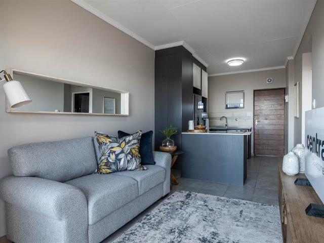 1 Bed Apartment in Roodepoort Central