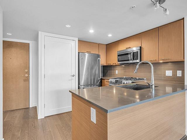 1 bed Apartment With A/c