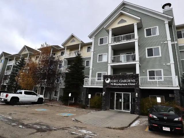 1 Bed + Den Balcony Fully Furnished HW Incl. Fort Saskatchewan