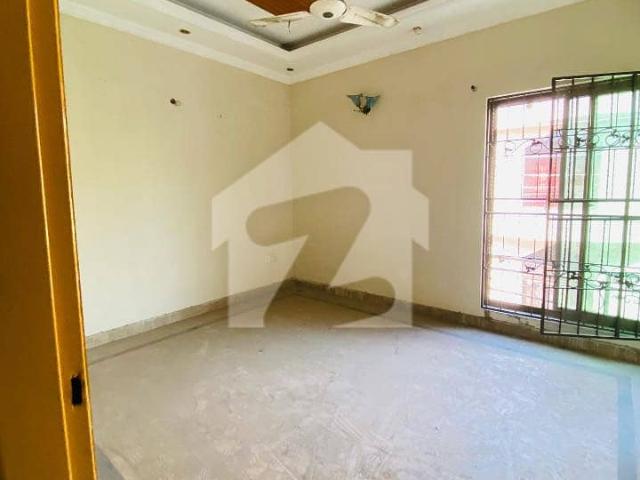 1 Bed Flat For Rent In Punjab Coop Society