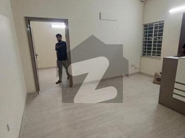 1 Bed Flat For Rent Johar Town