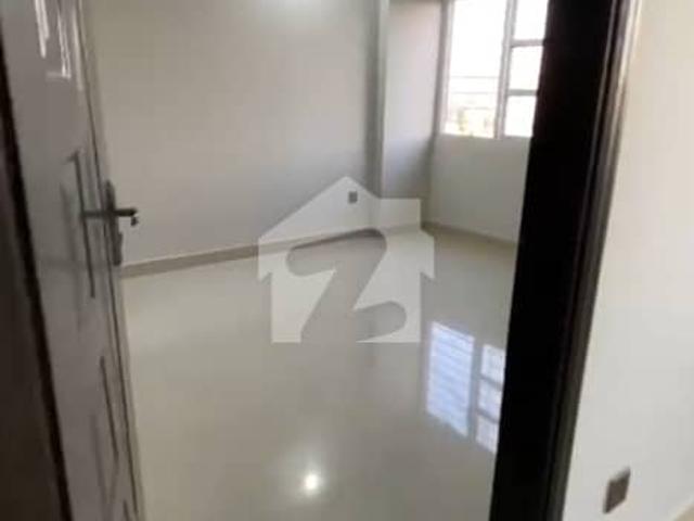 1 Bed Flat For Sale In Gulberg Investor Rate