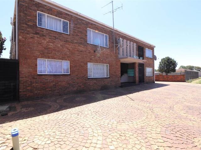 1 Bed Flat in Casseldale