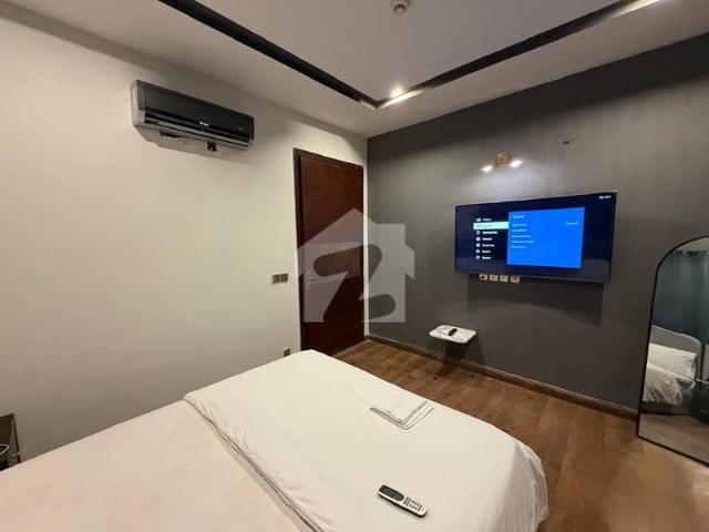 1 Bed Full Furnished Apartment Available For Rent