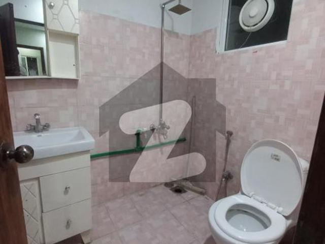 1 Bed Furnished Flat In E11 E 11