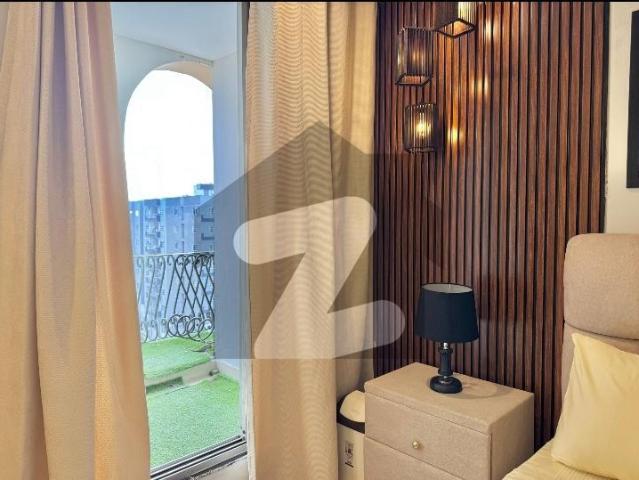 1 Bed Luxury Furnished Available For Rent Gulberg Green Gulberg Greens