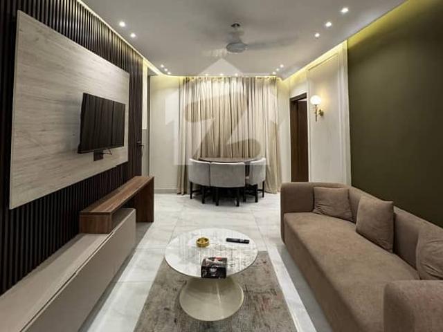 1 Bed Luxury Ready To Live Apartment On 1 Year's Installment Total 95 Lac