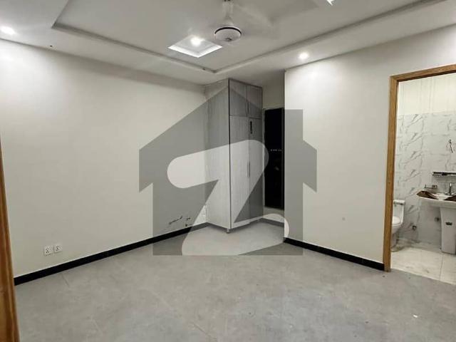 1 bed non furnished apartment available for rent in d markaz gulberg greens islamabad more options available