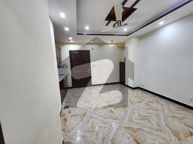 1 Bed Non Furnished Apartment For Rent In Bahria Town Phase 4