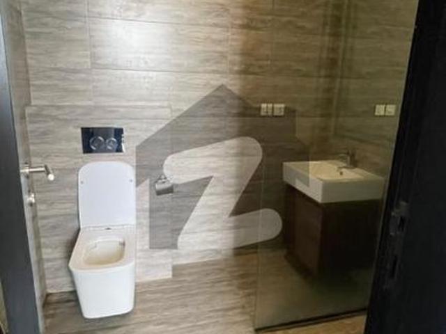 1 Bed Non Furnished Luxury Apartment Available For Rent Skypark One