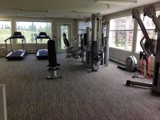 1 Bed Plus Den Pet Free Building! Utilities Included!