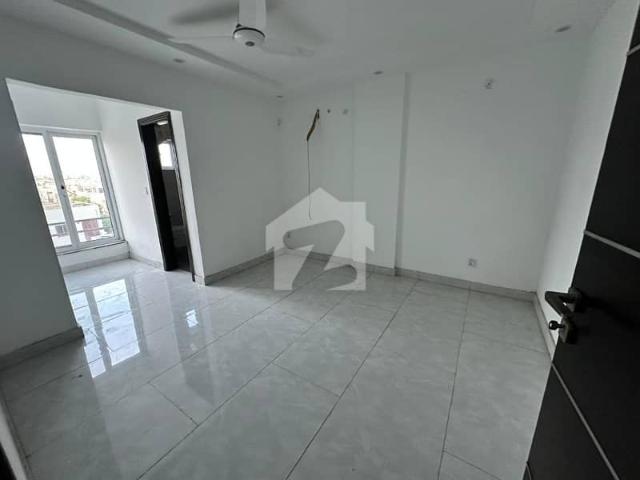 1 Bed Semi Furnished Apartment For Rent In Bahria Town Lahore