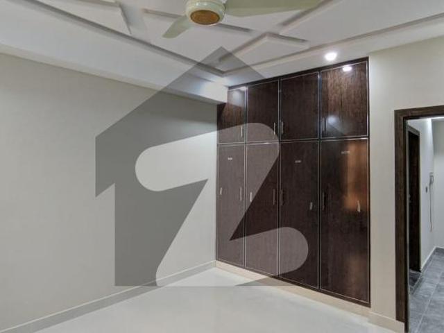 1 bed studio apartment available for rent mumtaz city