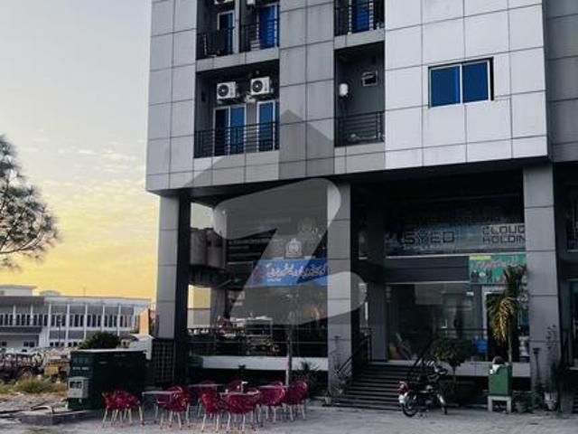1 bed studio appartment for rent 600 sqf 3 beds accomodation installed ac fridge lcd oven washinh machine full furnished flate located near islamabad airport motorway airport parking lift 24/7 water 24/7. Security cameras security biomatric lock system sa f 17