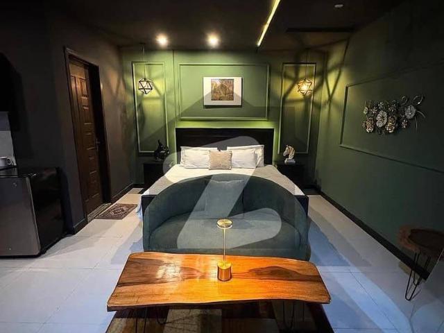 1 Bed Studio Luxury Suite For Rent Family building