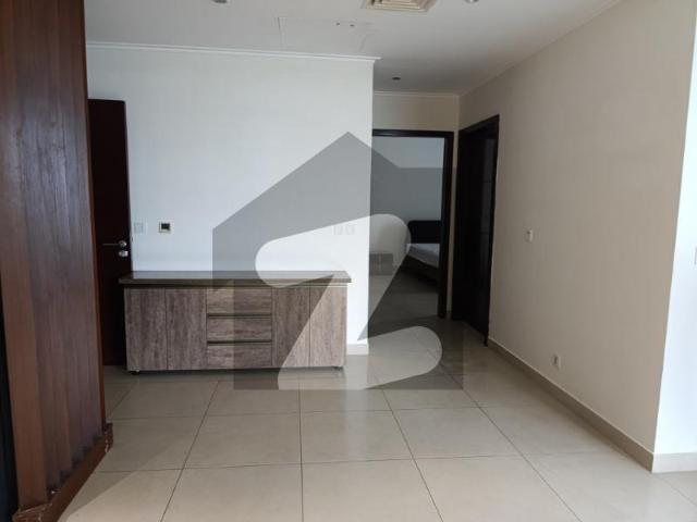 1 Bed+ Study Lake View Flat For Rent One Constitution Avenue
