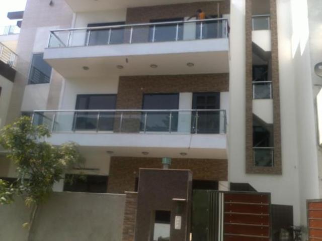 1 Bedroom 160 Sq.Yd. Apartment in Sector 10a Gurgaon Listing ID: #10413