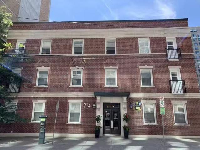 1 Bedroom 214 Gloucester St