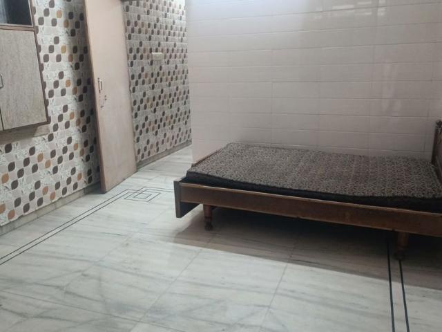 1 Bedroom 250 Sq.Ft. Apartment in Satellite Ahmedabad Listing ID: #10414