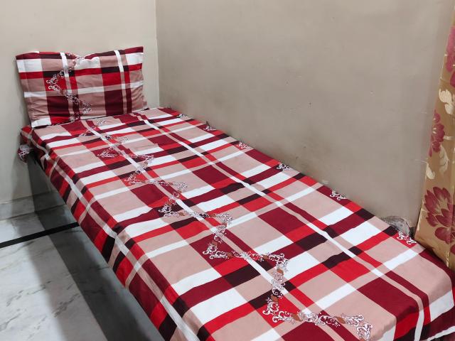 1 Bedroom 400 Sq.Ft. Builder Floor in Patel Nagar Delhi Listing ID: #10128