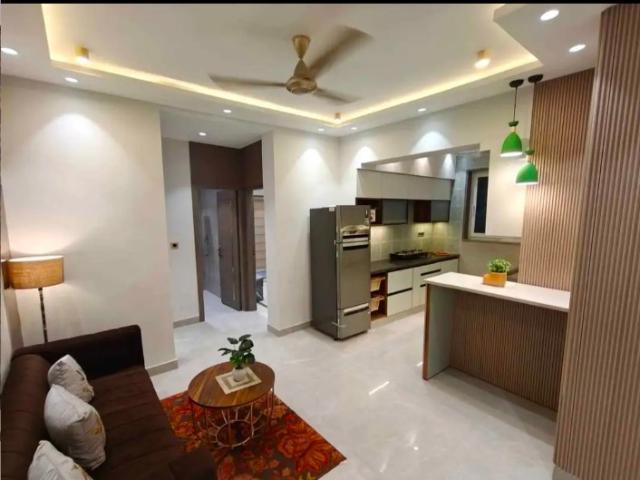 1 Bedroom 450 Sq.Ft. Builder Floor in Freedom Fighters Enclave Delhi Listing ID: #9894