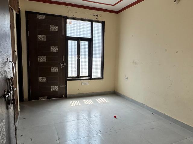 1 Bedroom 504 Sq.Ft. Builder Floor in Paryavaran Complex Delhi Listing ID: #9658