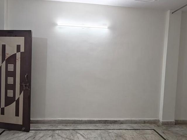 1 Bedroom 500 Sq.Ft. Builder Floor in Pandav Nagar Delhi Listing ID: #10205