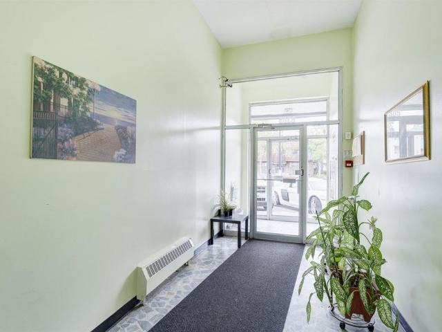 1 Bedroom 6293 Sherbrooke Est, Montréal