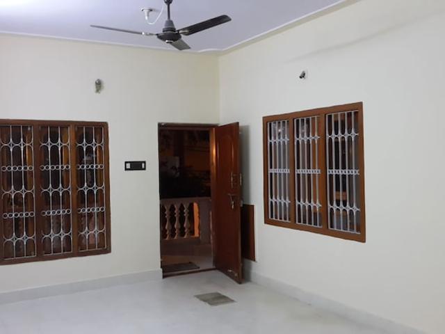 1 Bedroom 651 Sq.Ft. Independent House in Rt Nagar Bangalore Listing ID: #10121
