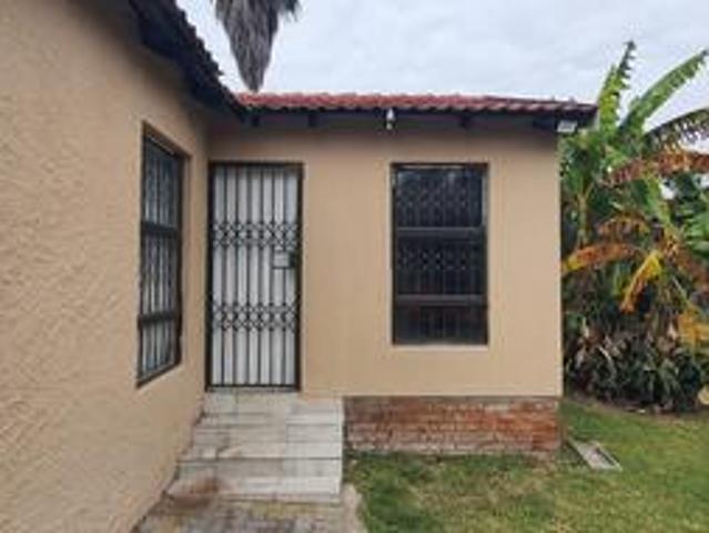 1 bedroom cottage to let