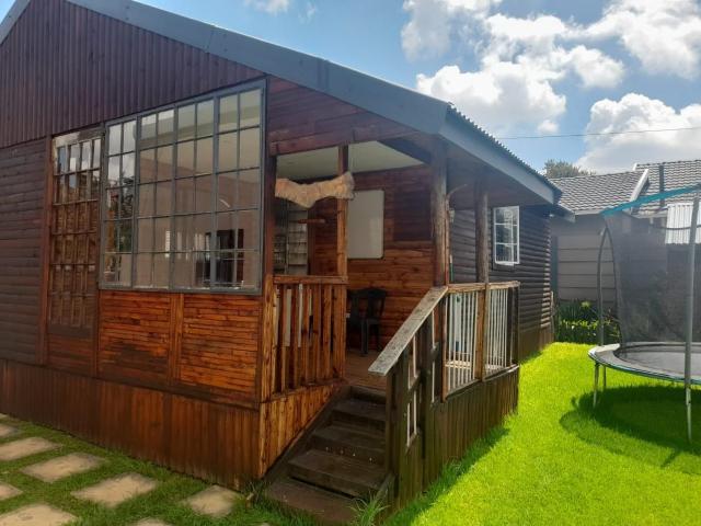 1 Bedroom cottage to rent in Florida, Roodepoort