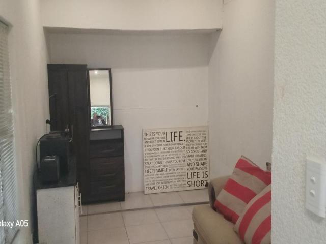 1 Bedroom cottage rented in Randpark Ridge, Randburg