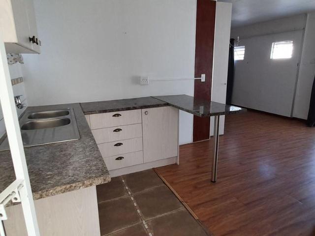 1 Bedroom cottage to rent in Table View, Blouberg