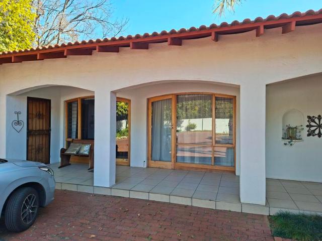 1 Bedroom Cottage For Rent in Bryanston