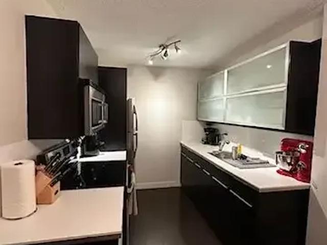 1 Bedroom Condo Calgary AB 101687602