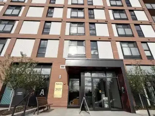 1 Bedroom Condo Calgary AB 102468290