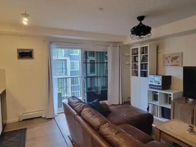 1 Bedroom Condo Calgary AB 102519028