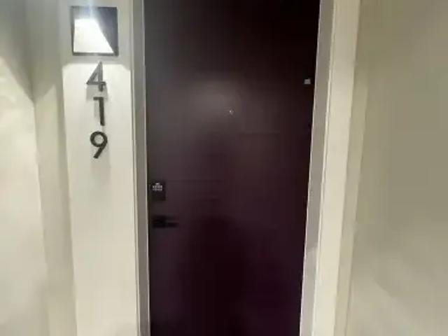 1 Bedroom Condo Calgary AB 102658528