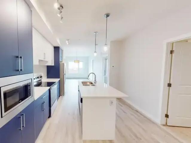 1 Bedroom Condo Calgary AB 102846493