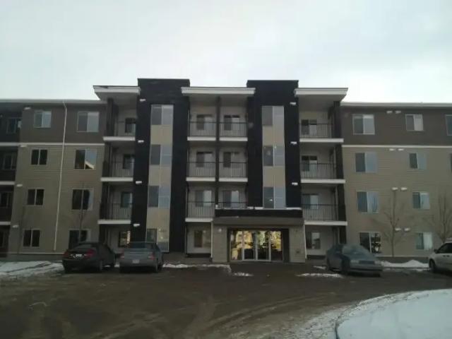 1 Bedroom Condo Calgary AB 102883531