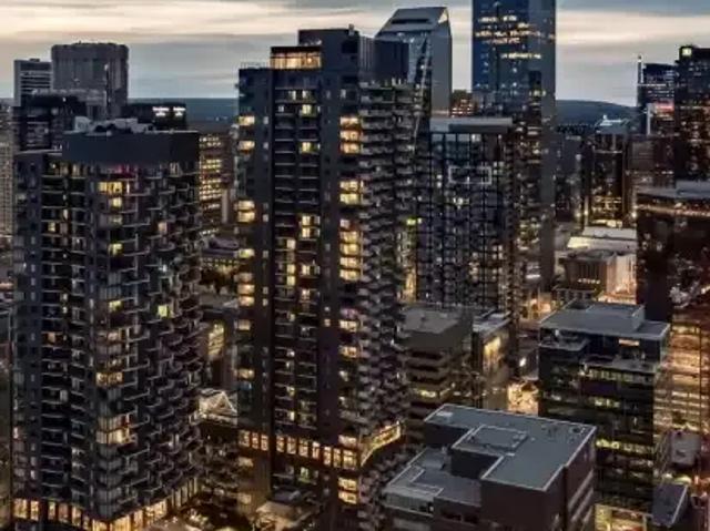 1 Bedroom Condo Calgary AB 103411057