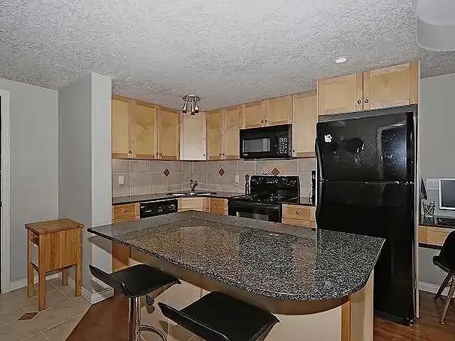 1 Bedroom Condo Calgary AB 103594005